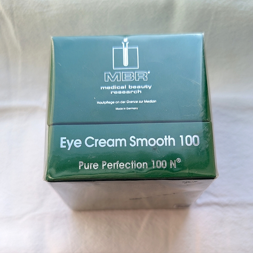 NWT MBR Medically Beauty Research Eye Cream Smooth 100